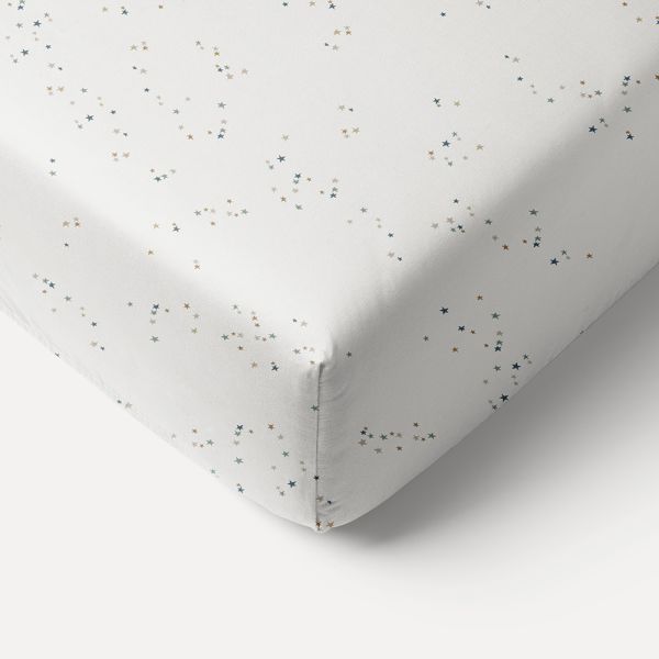 Hoeslaken met print en sterren van 60x120 cm van katoen in off-white van Petite Amélie 